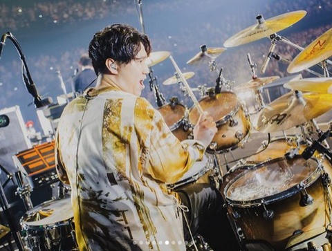 Official髭男dism Drs 松浦匡希様着用