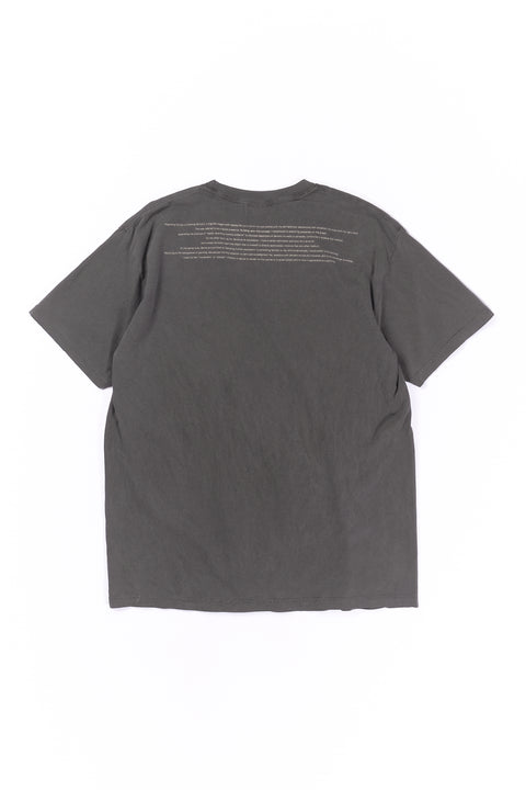 GRAPHIC T-SHIRT "SHOKKAKUTEKI SONZAI"