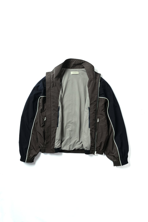 MOTION PLEAT RIPSTOP TRACK JACKET