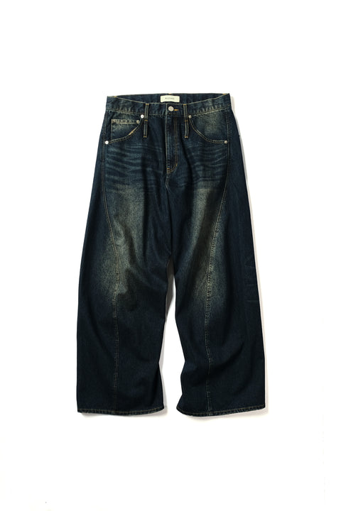 AGING TWISTED DENIM PANTS