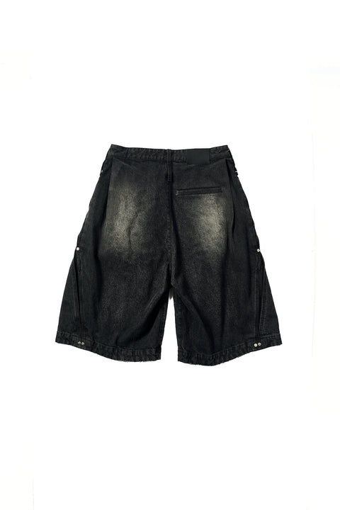 MOTION PLEAT WIDE DENIM SHORTS