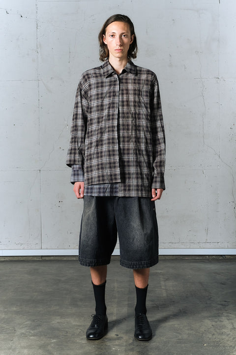 MOTION PLEAT WIDE DENIM SHORTS