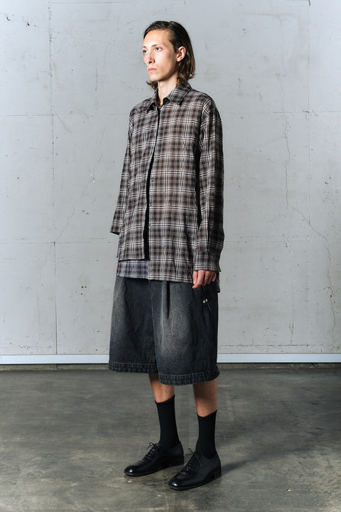 MOTION PLEAT WIDE DENIM SHORTS