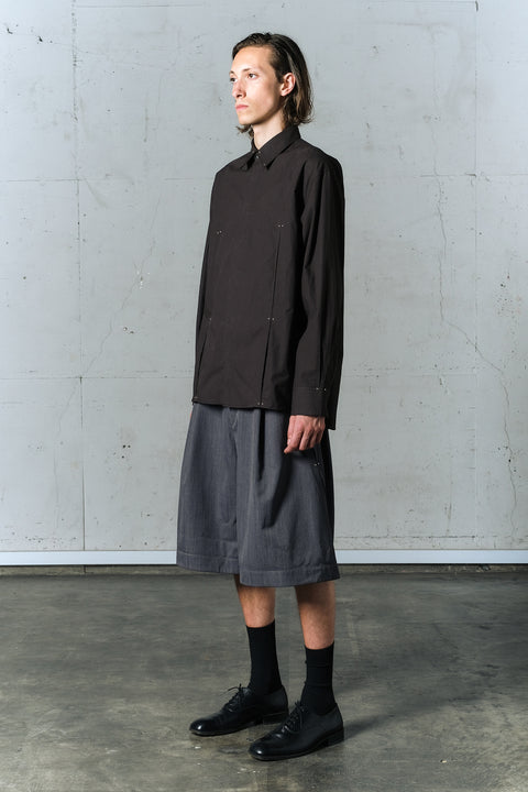STUDDED MOTION PLEAT BROAD SHIRT