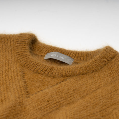 CABLE KNIT