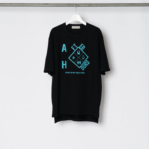 GRAPHIC T-SHIRT "AFTER HOURS"