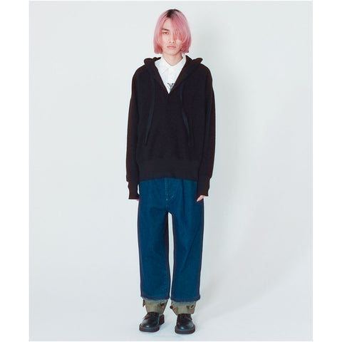 NAPPING HOODIE