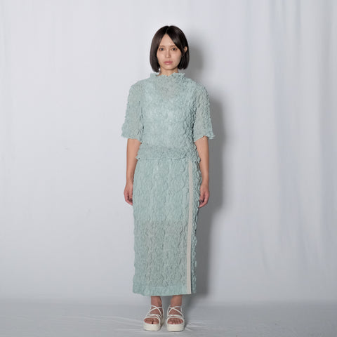 EMBROIDERY SHIRRING FAB SKIRT