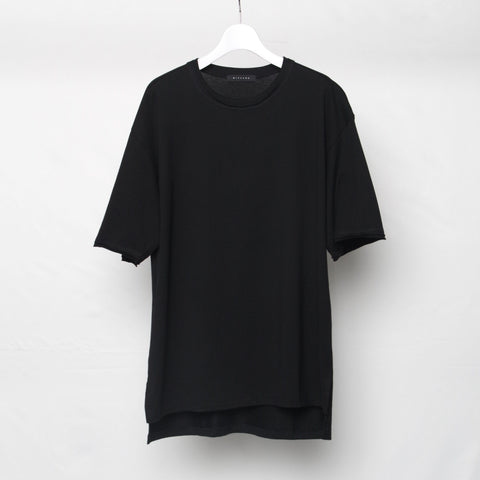 BASIC PLAIN T-SHIRT