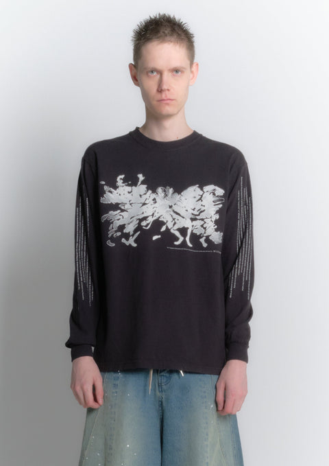 GRAPHIC LONG SLEEVE T-SHIRT "SHOKKAKUTEKI SONZAI"