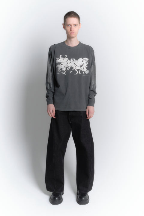 GRAPHIC LONG SLEEVE T-SHIRT "SHOKKAKUTEKI SONZAI"