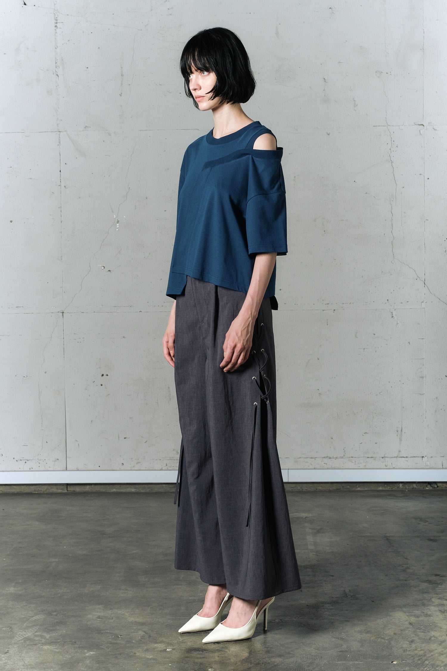 ASYMMETRIC TOP – WIZZARD OFFICIAL ONLINE STORE