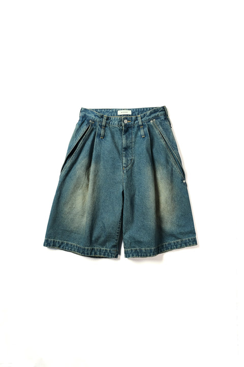 MOTION PLEAT WIDE DENIM SHORTS