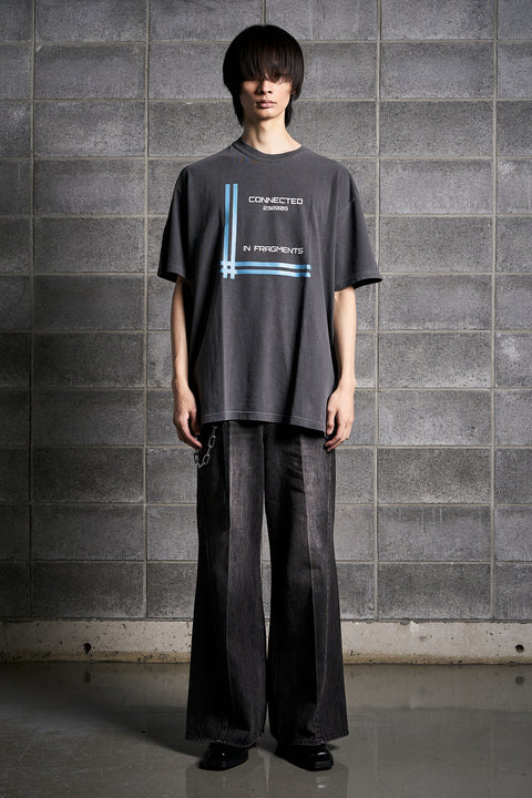 GRAPHIC T-SHIRT"CONNECTED IN FRAGMENTS"